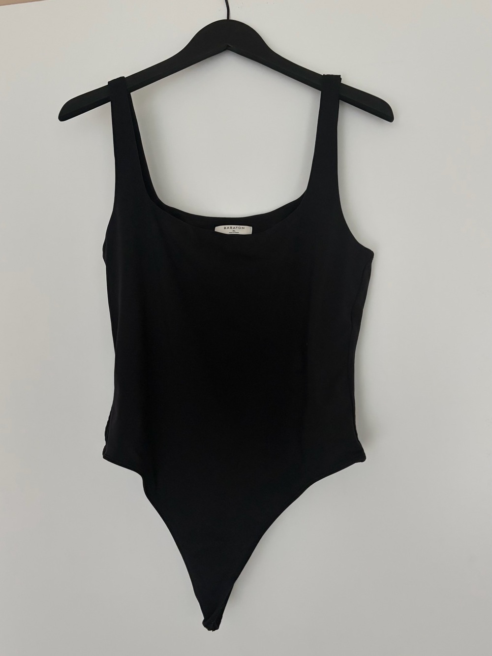 CONTOUR SCOOP NECK BODYSUIT